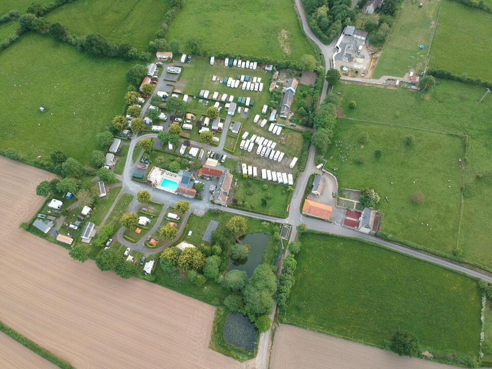Camping Le Picard Tournieres Екстер'єр фото